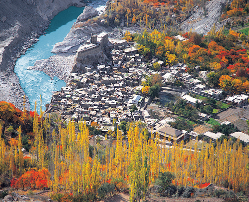Hunza Valley autumn.png