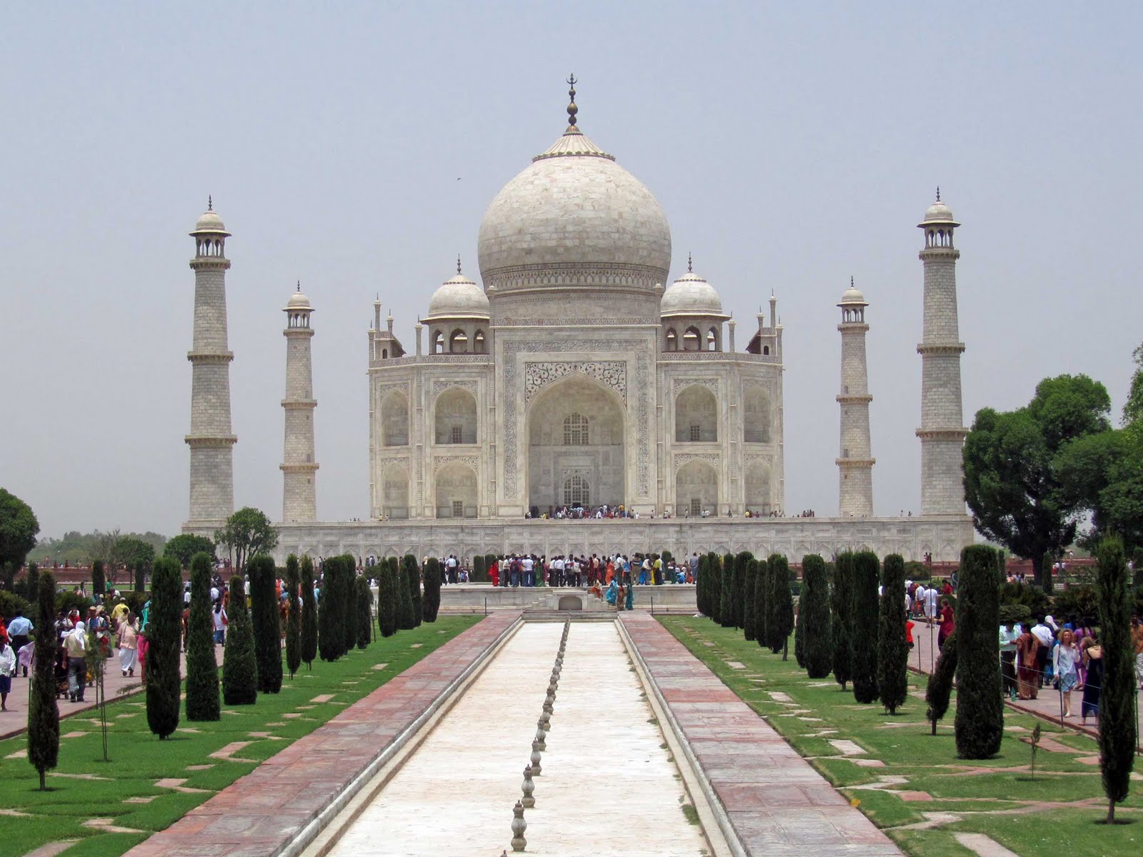 agra-004.jpg