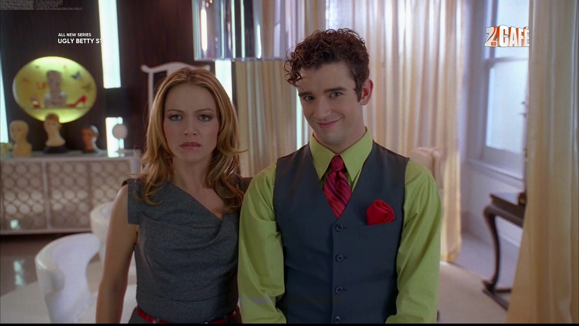 12522 v 40700 @ 100.5'E