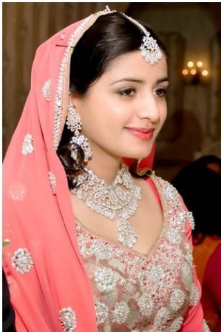 Beautiful-Pakistani-Girls-Images-For-Android-HD-24.jpg