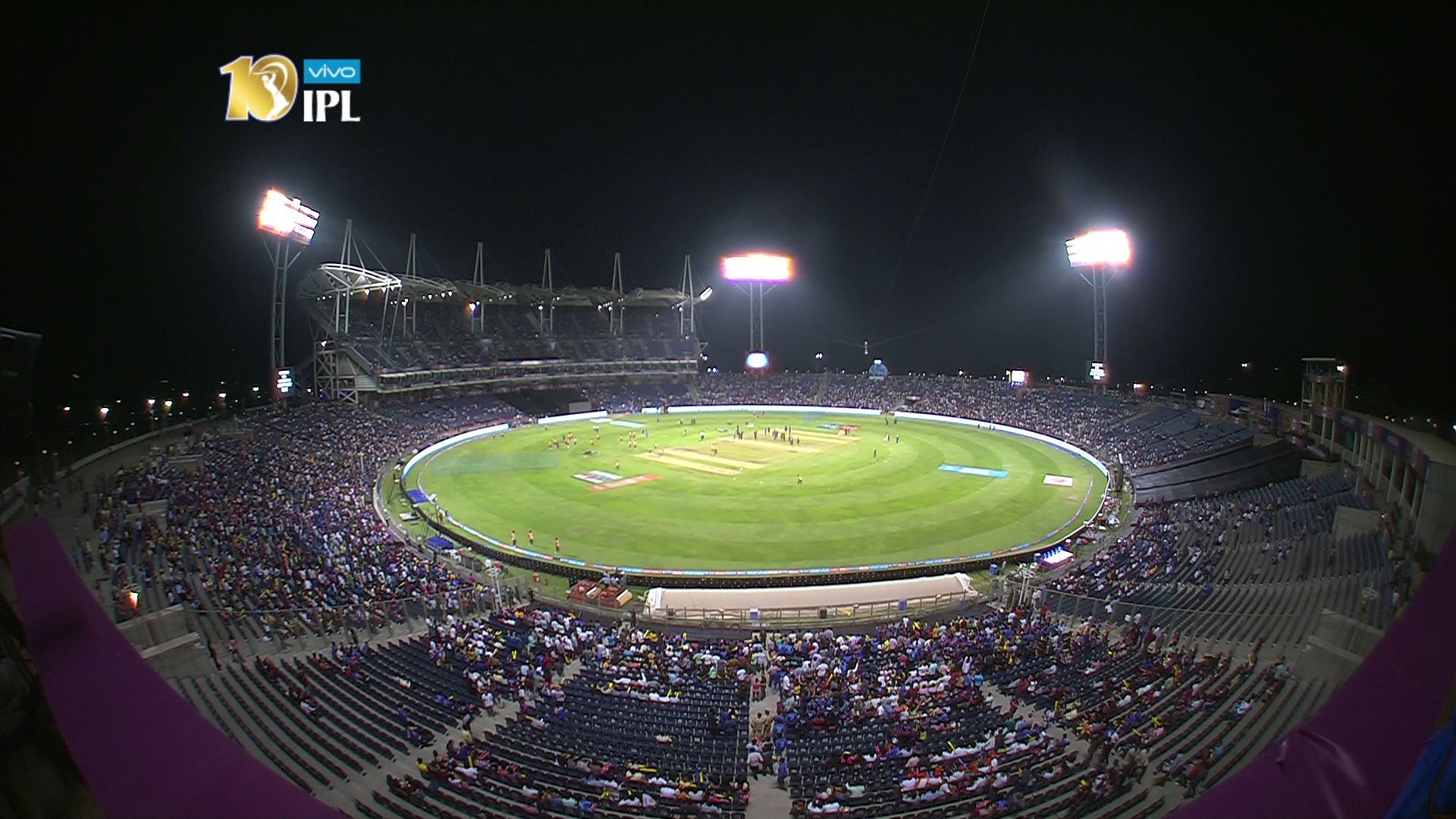 IPL 10<br />3736 V<br /> 100.5E