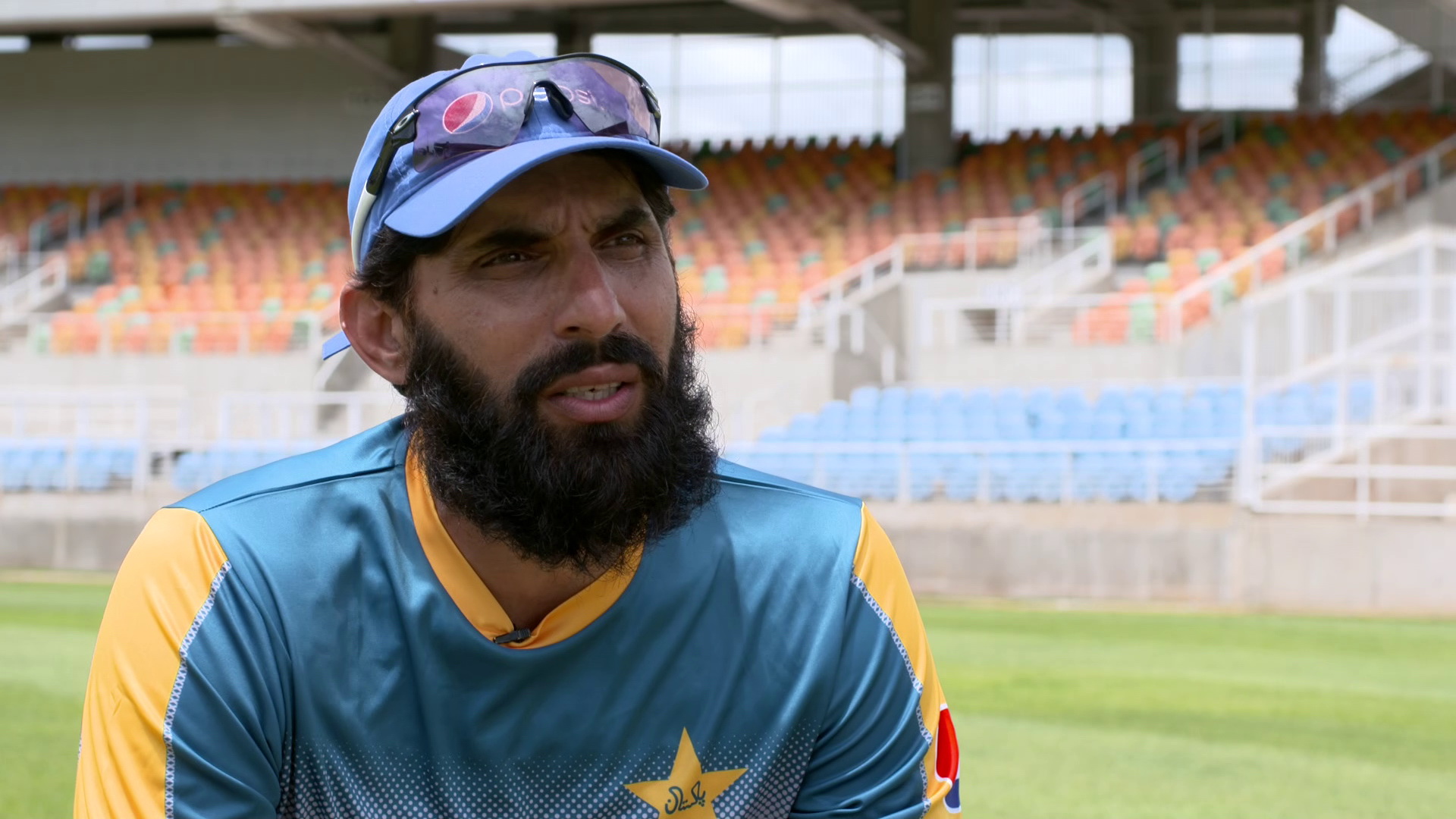 wi v Pak<br />3945 H<br />100.5E