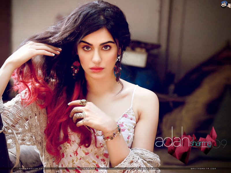 adah-sharma-25a.jpg