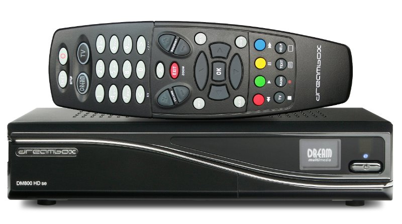 DM800HDse_front_remote_control_300dpi.jpg